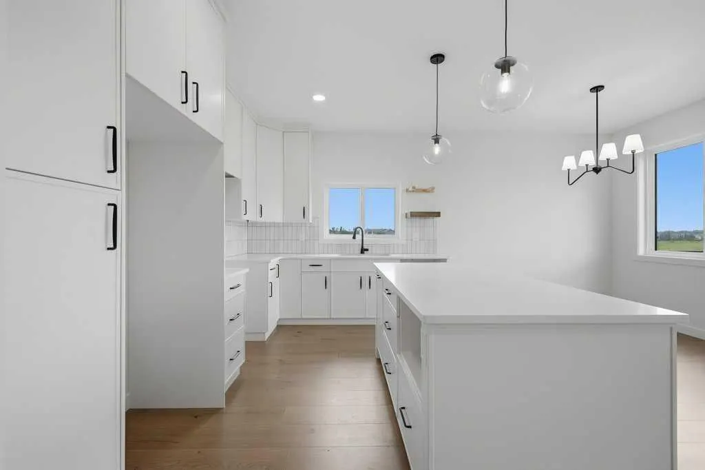 37 Maclean Close
