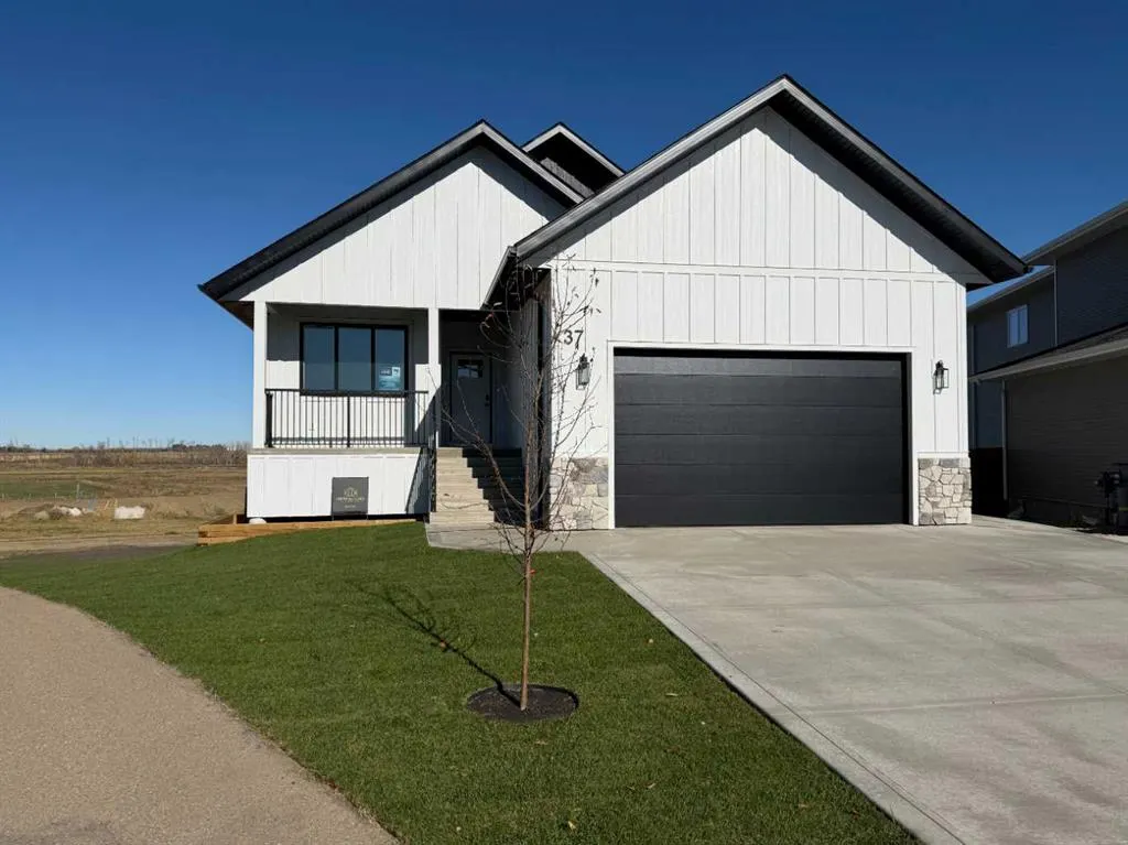 37 Maclean Close