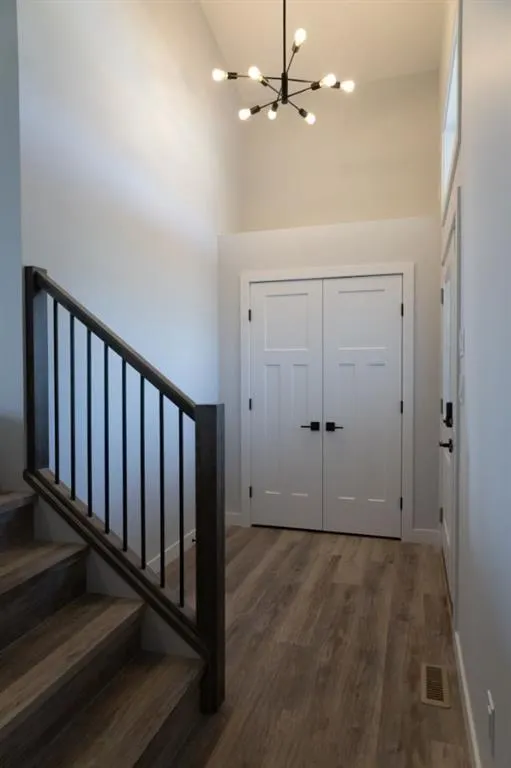 8 Henner's Place