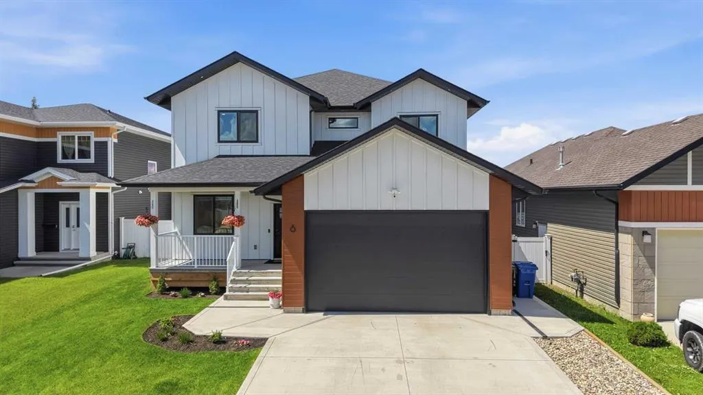 6 Mitchell Crescent