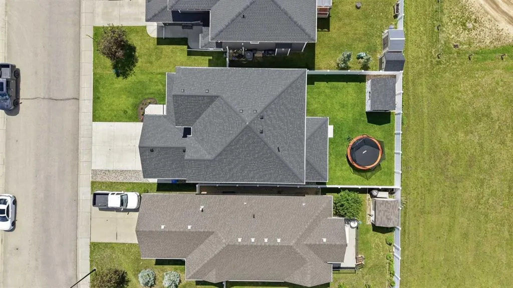 6 Mitchell Crescent