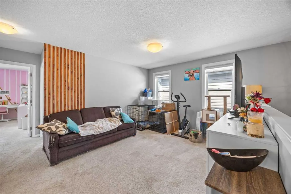 38 Seton Manor SE