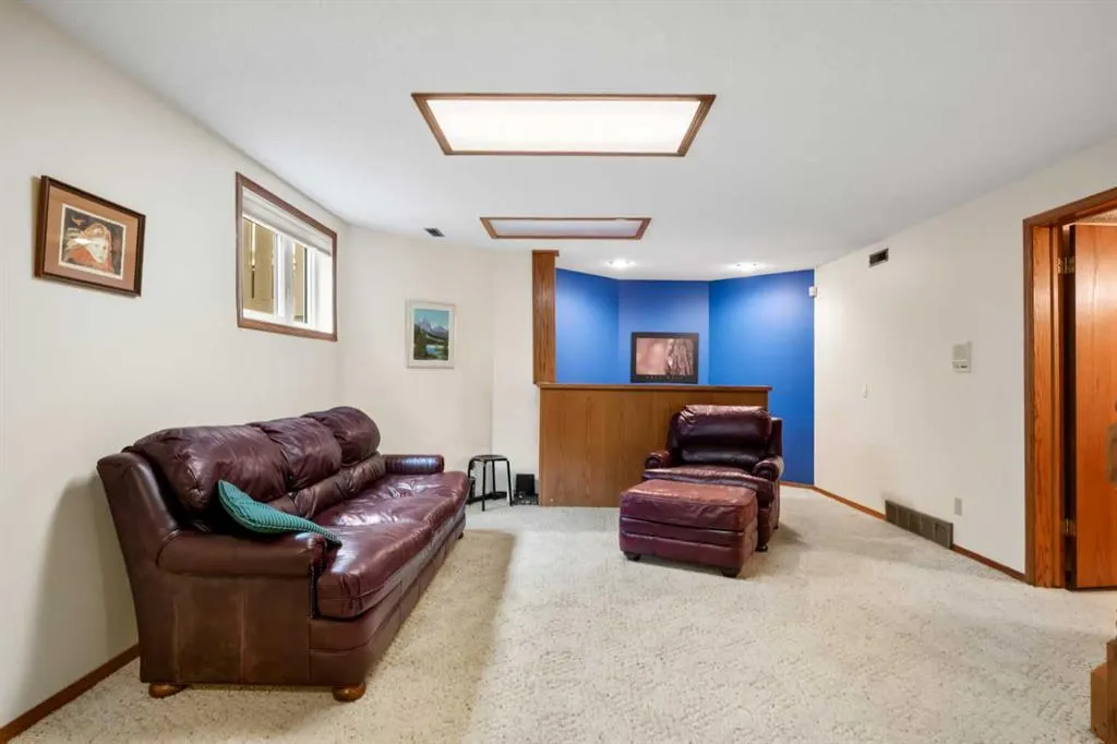 20 Edendale Crescent NW