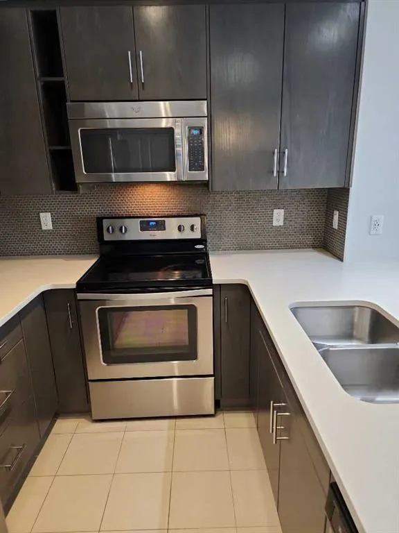 25 Auburn Meadows Avenue SE #223
