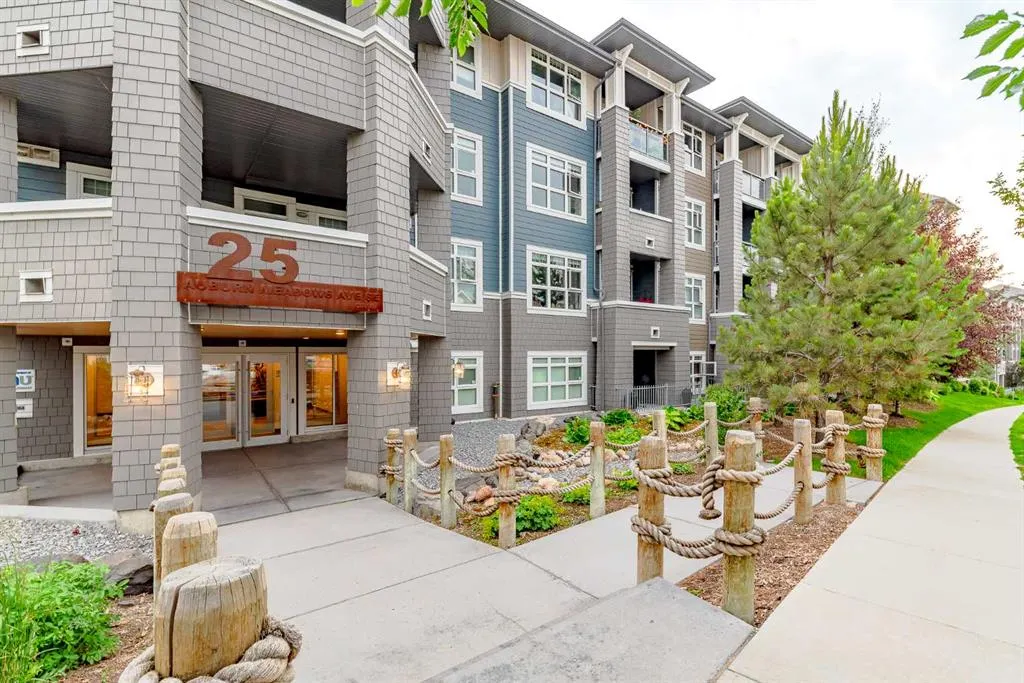25 Auburn Meadows Avenue SE #223