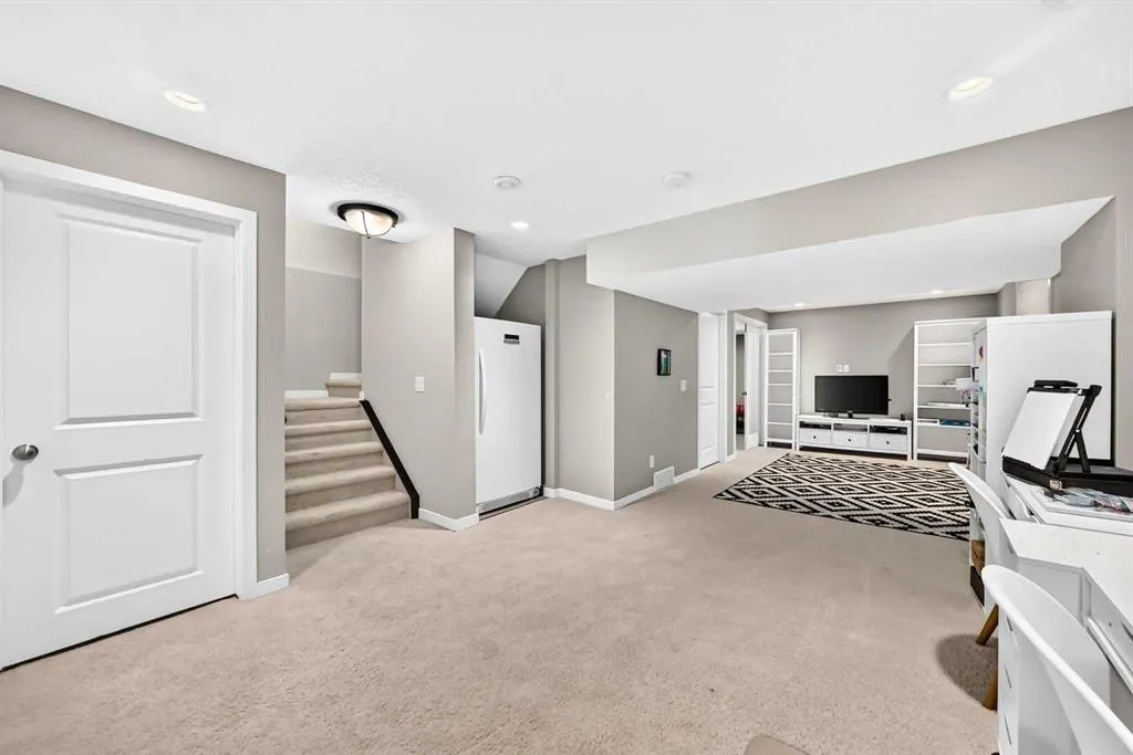 14 Walden Road SE