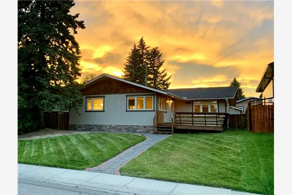 23 Brown Crescent NW
