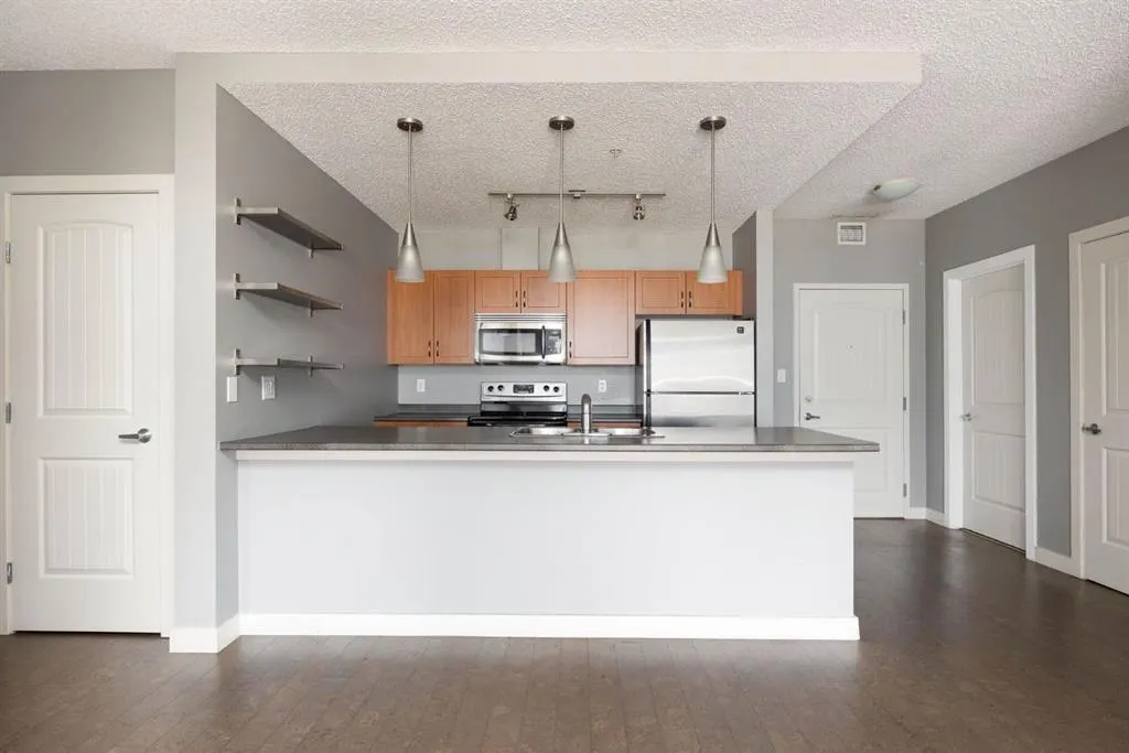 136C Sandpiper Road #606
