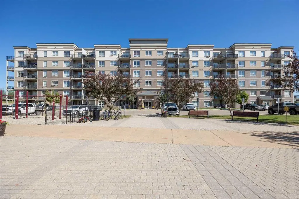 136C Sandpiper Road #606