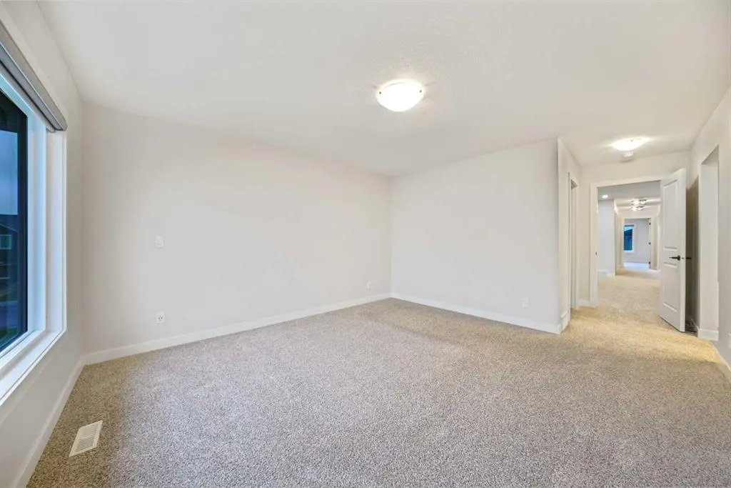 14 Rivercrest Common