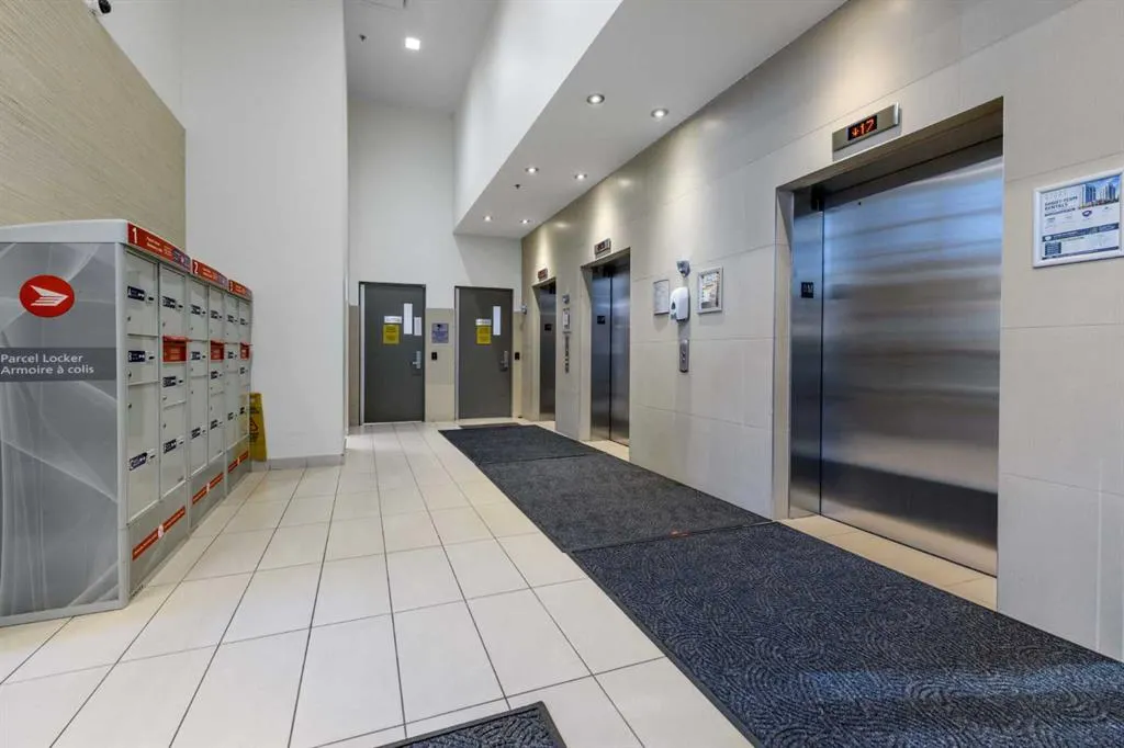211 13 Avenue SE #607