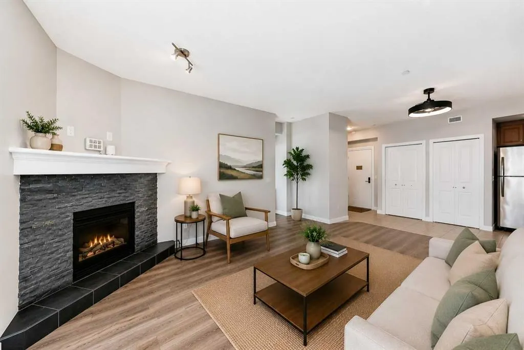1005A Westmount Drive #110