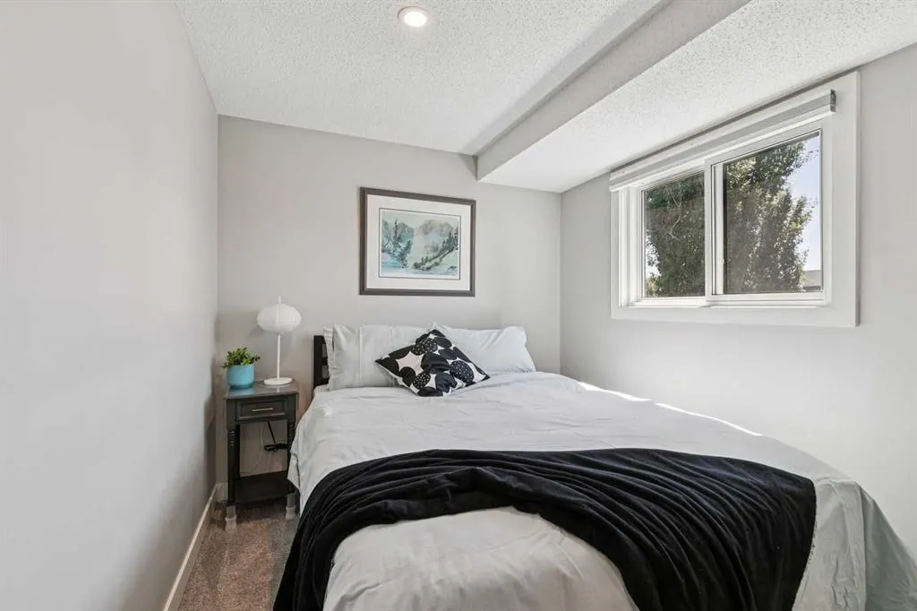 203 Lynnview Road SE #110S