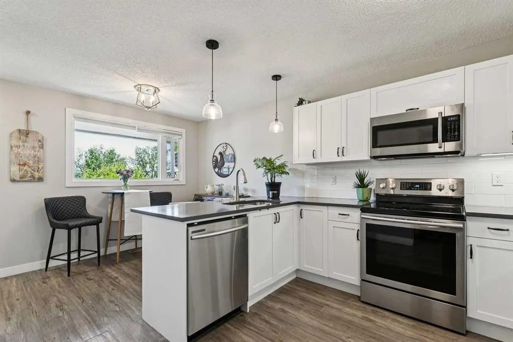 203 Lynnview Road SE #110S