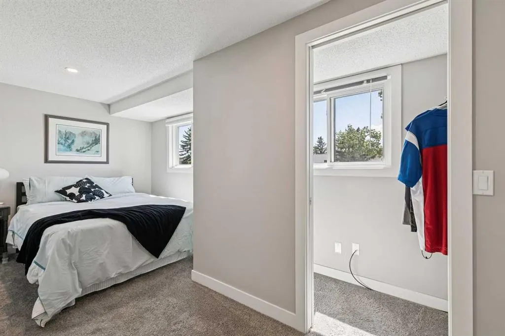 203 Lynnview Road SE #110S