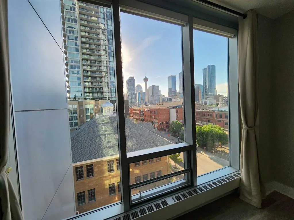 433 11 Avenue SE #705