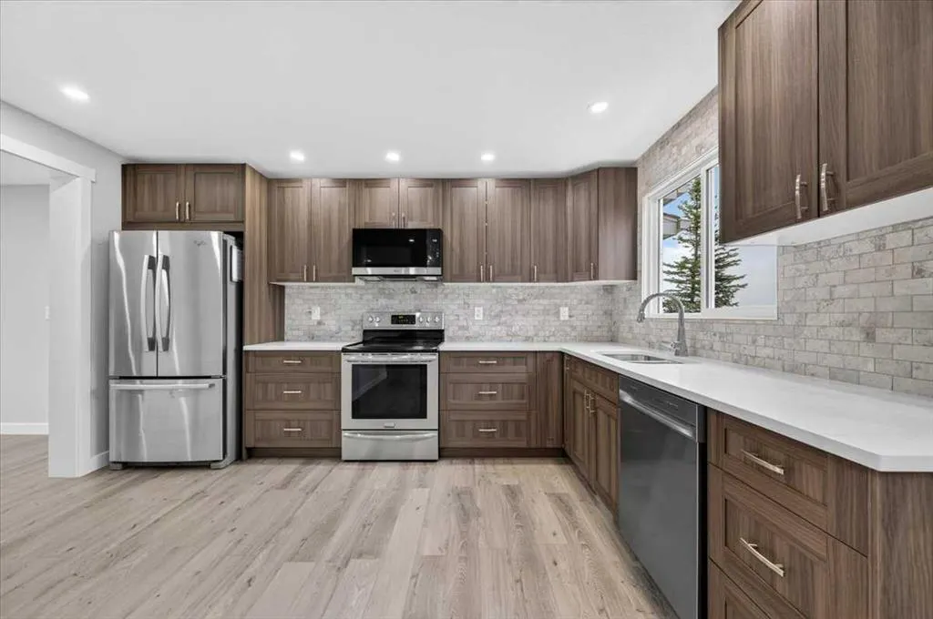 230054 Range Road 255