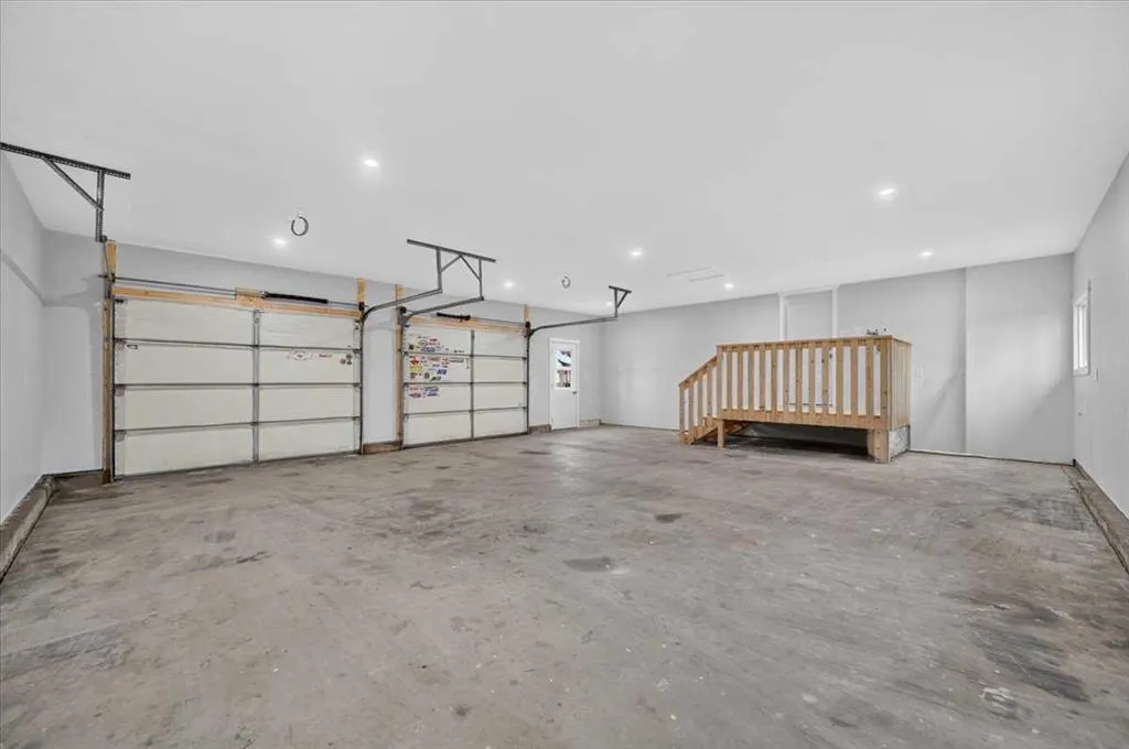 230054 Range Road 255