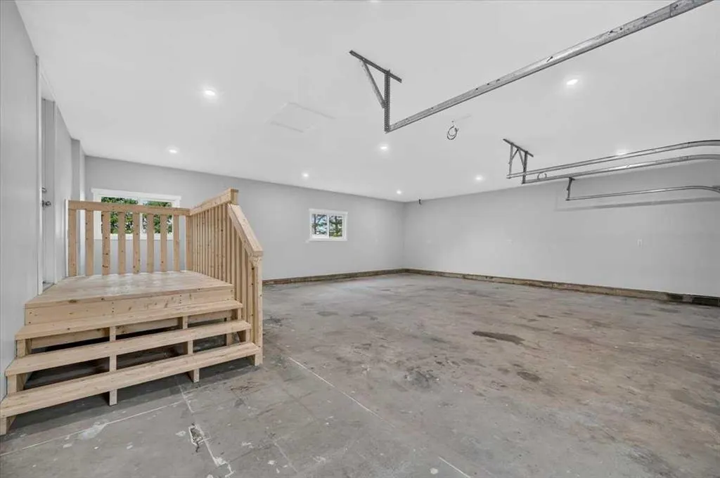 230054 Range Road 255