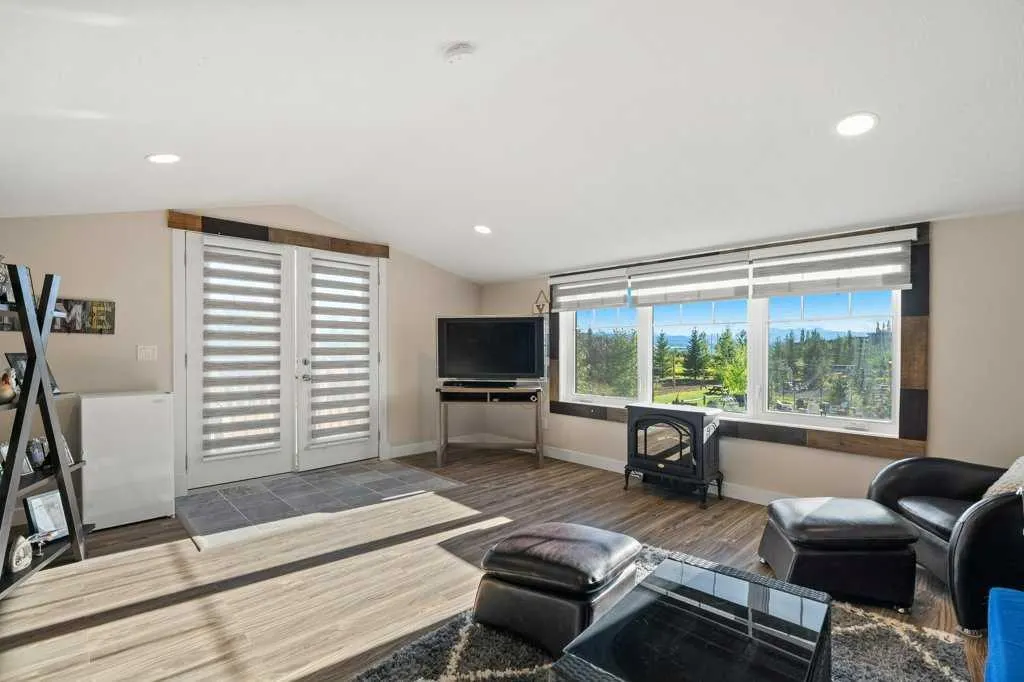 334 Cottageclub Way