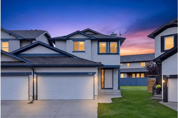 113 Canoe Square SW