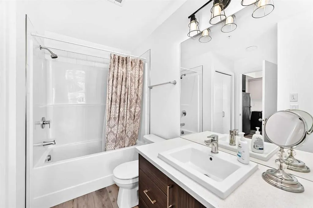 205 Spring Creek Common SW #301
