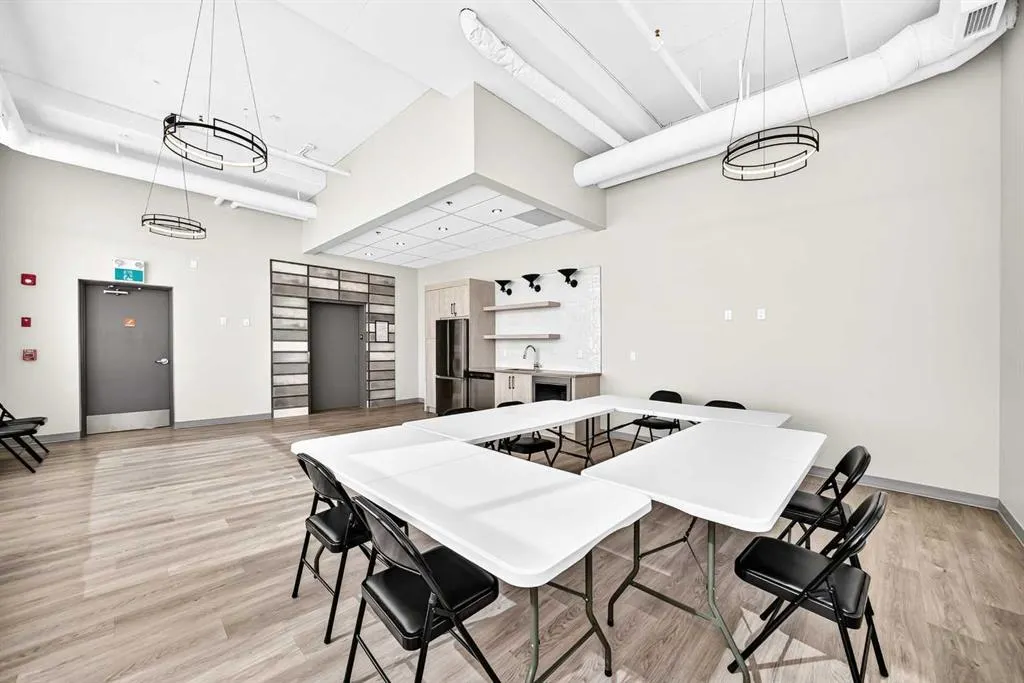 205 Spring Creek Common SW #301