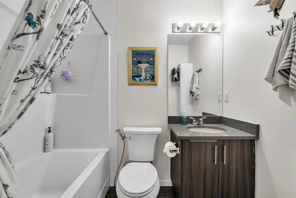215 Legacy Boulevard SE #3305