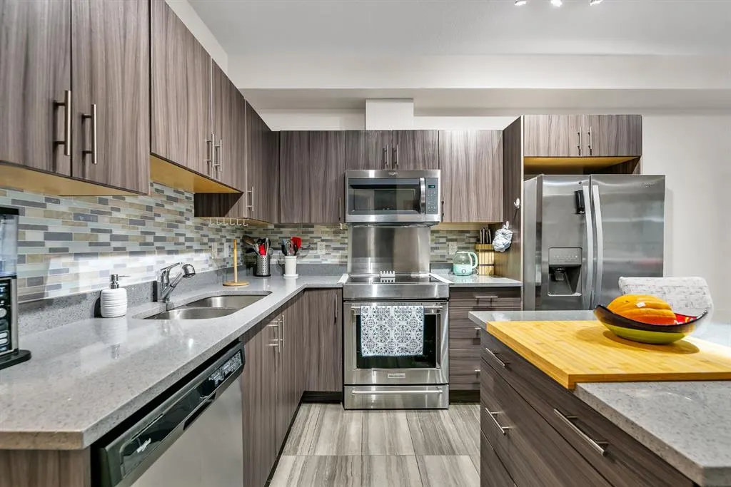215 Legacy Boulevard SE #3305