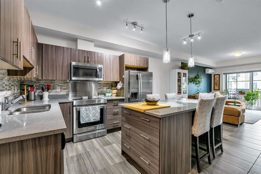 215 Legacy Boulevard SE #3305
