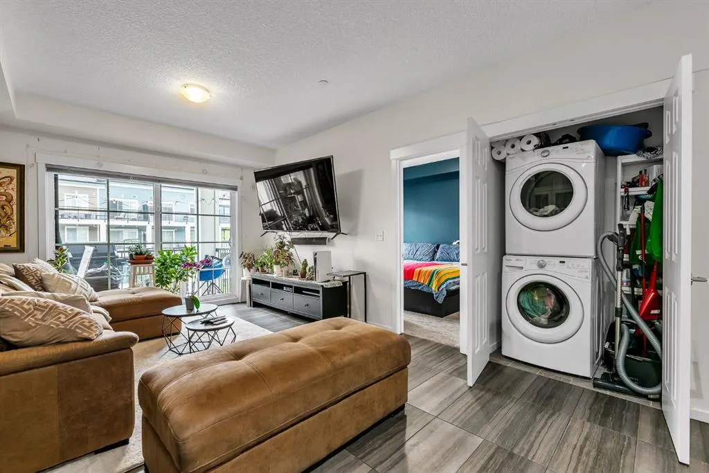 215 Legacy Boulevard SE #3305