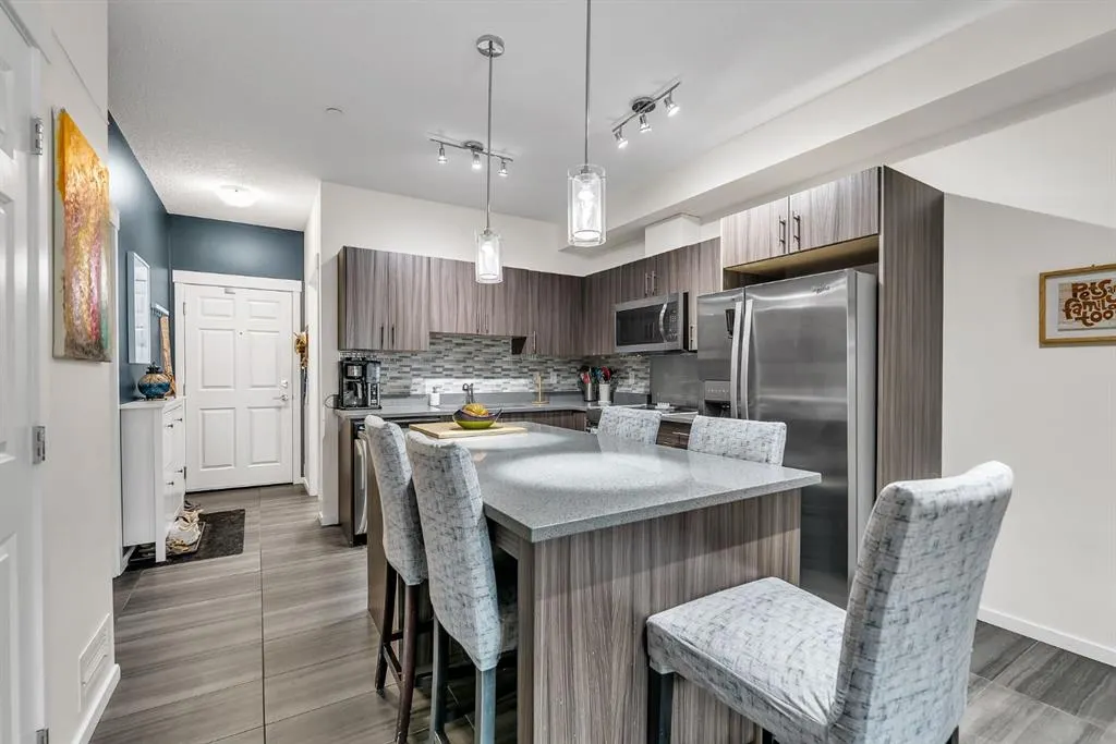 215 Legacy Boulevard SE #3305