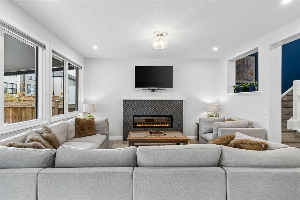 329 Magnolia Heath SE