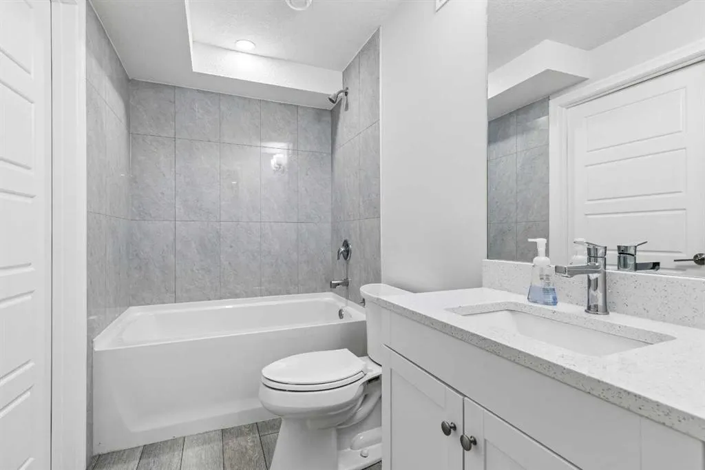 329 Magnolia Heath SE