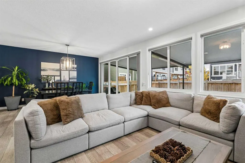 329 Magnolia Heath SE