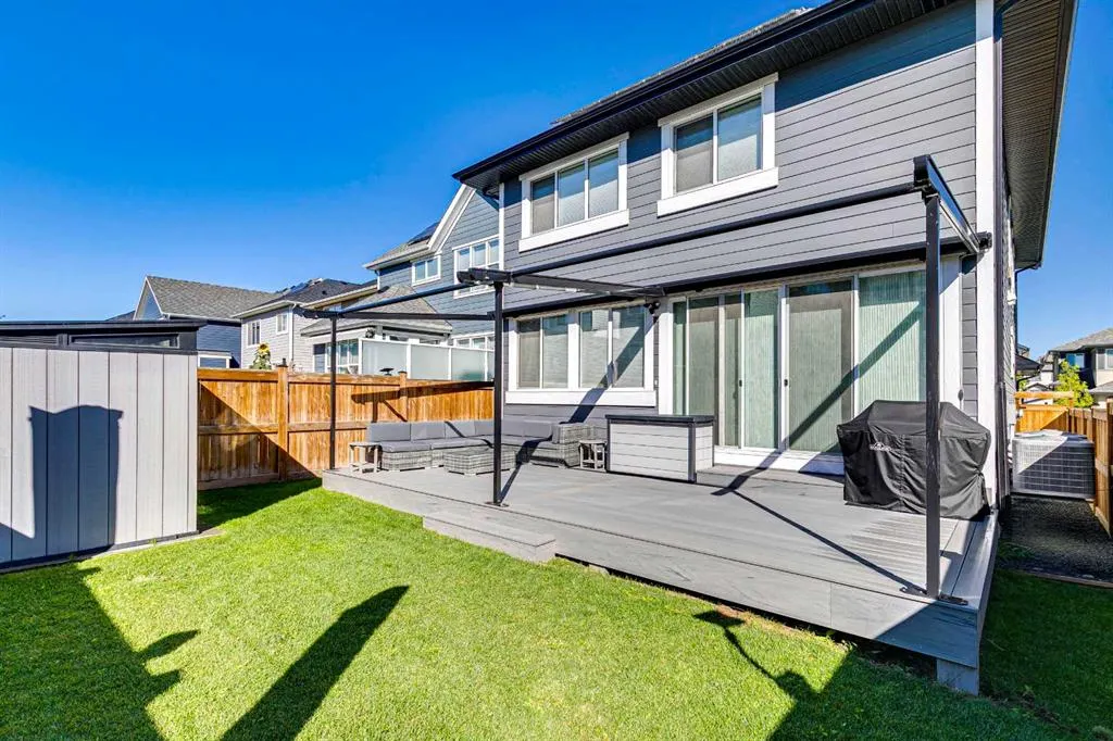 329 Magnolia Heath SE