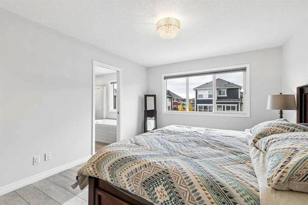 329 Magnolia Heath SE