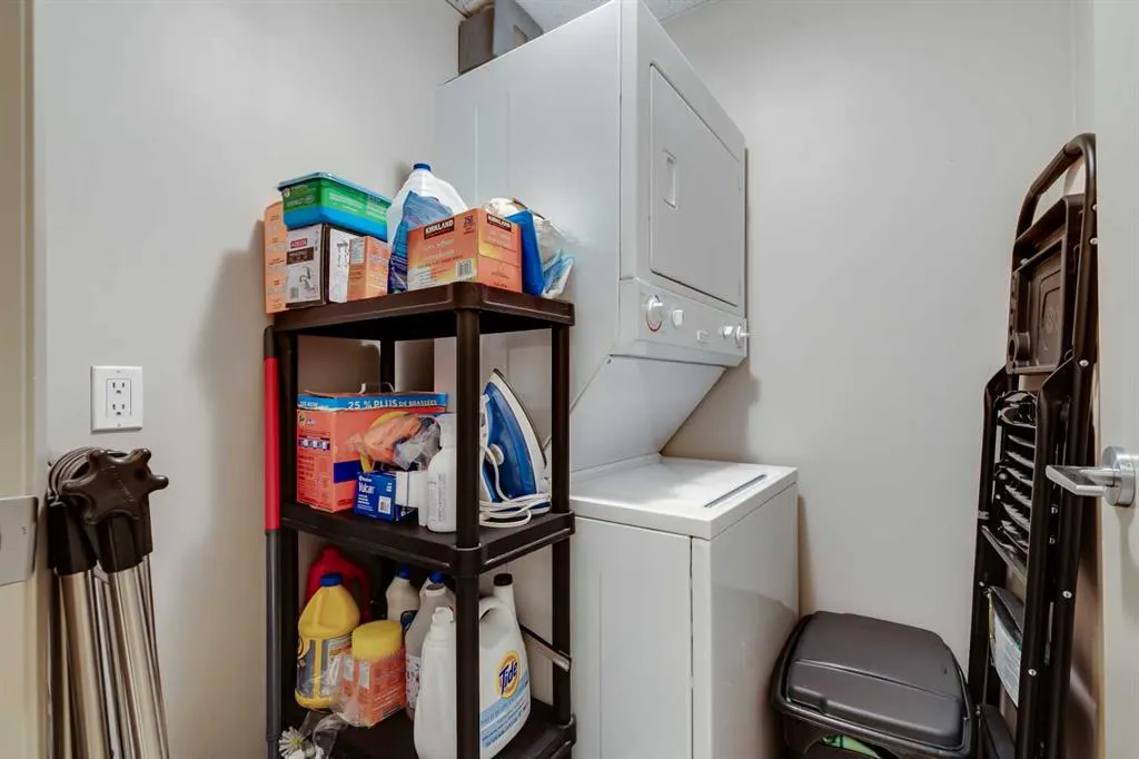 210 15 Avenue SE #205