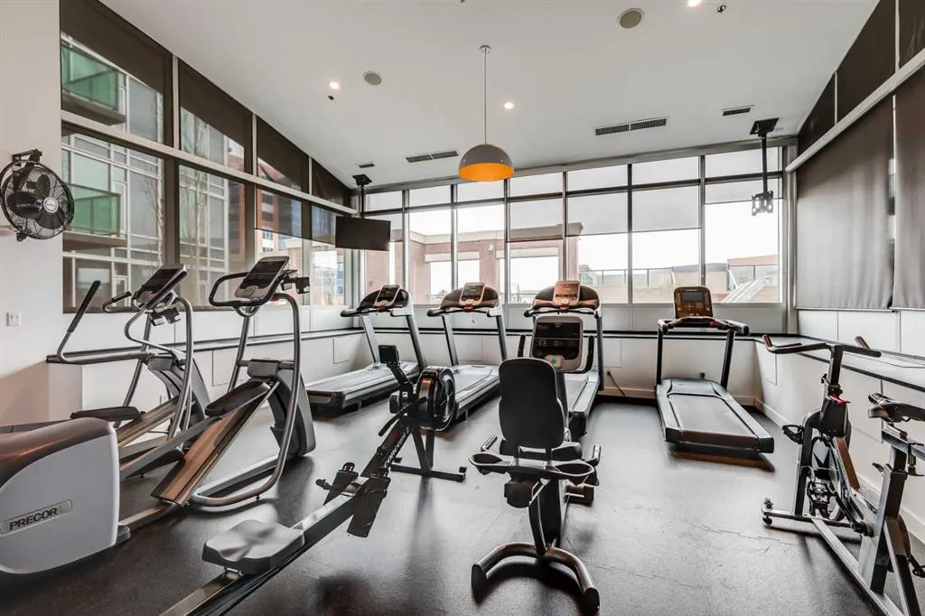 210 15 Avenue SE #205