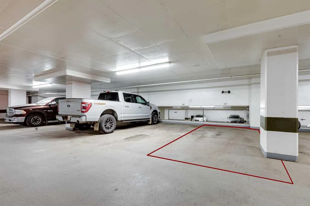 210 15 Avenue SE #205