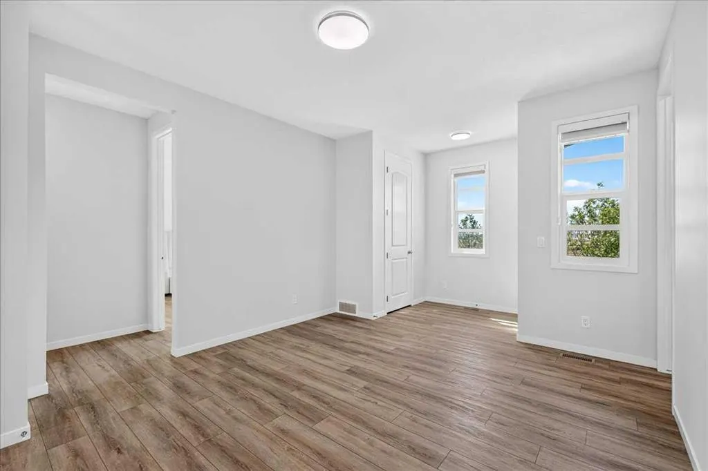 128 Setonstone Manor SE