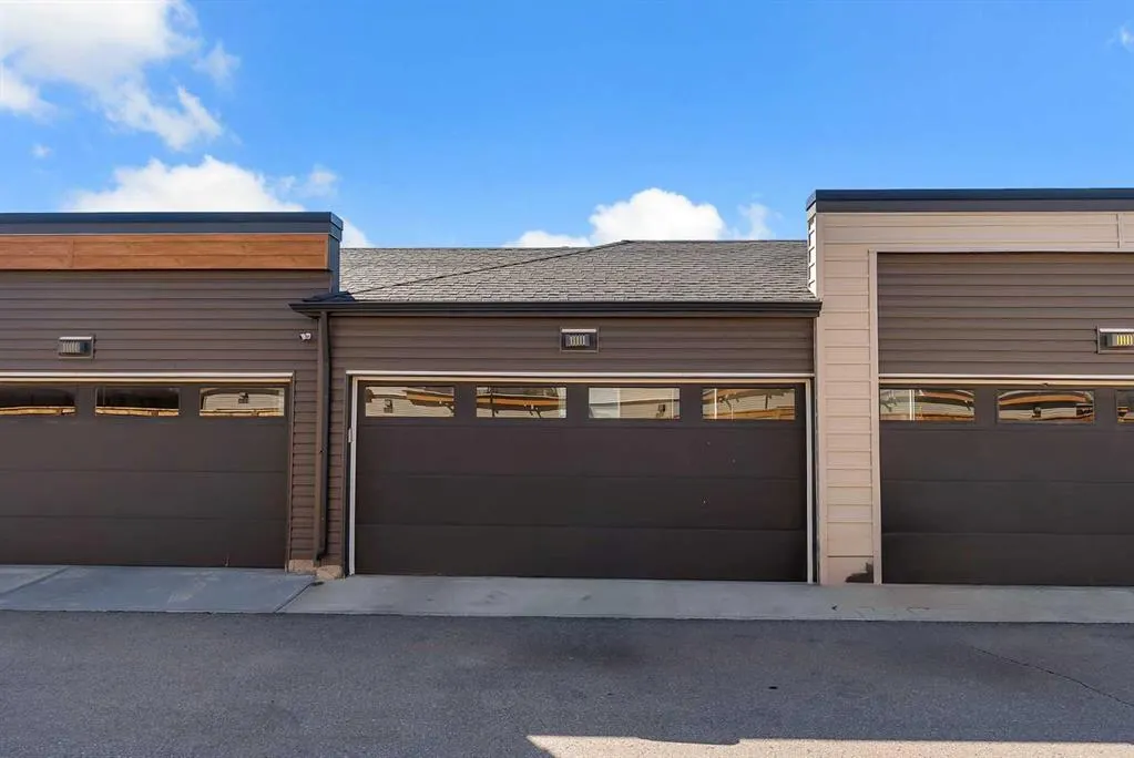 328 Midtown Gate SW