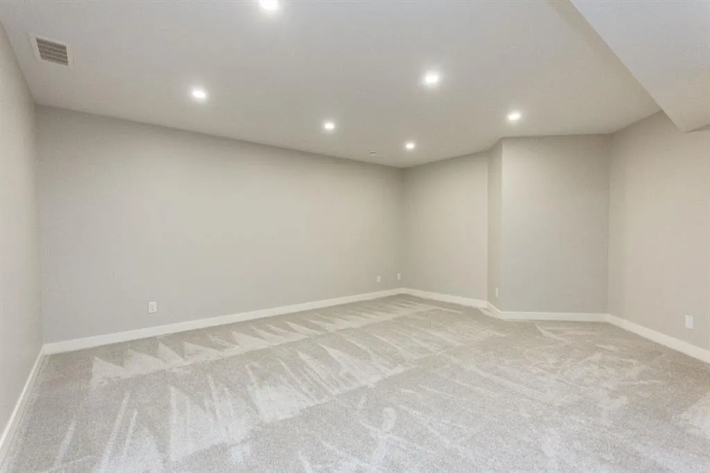 45 Golden Crescent