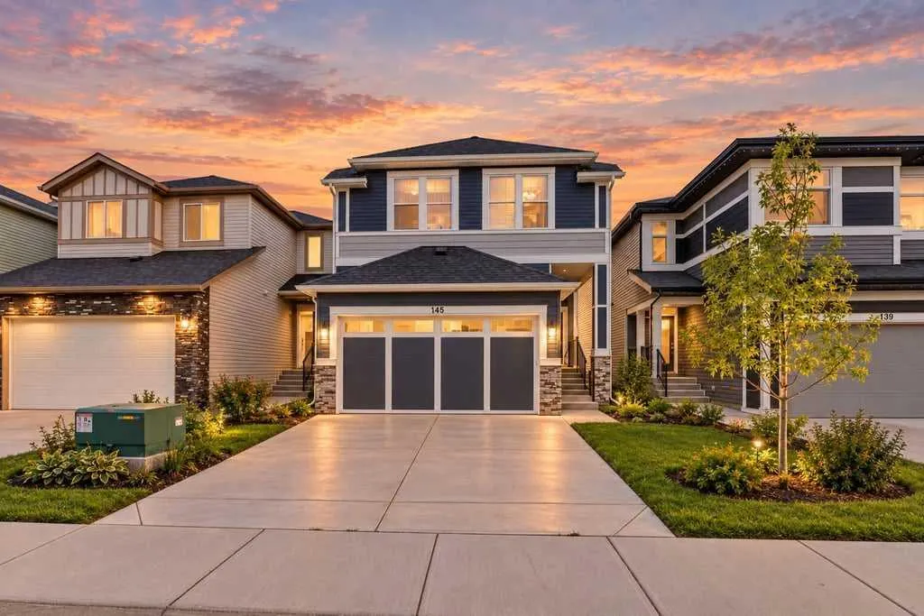 145 Corner Meadows Way NE