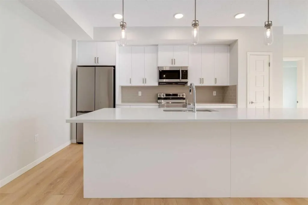 550 Belmont Street SW #4411
