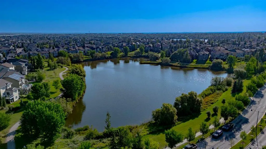 26 Auburn Bay Common SE