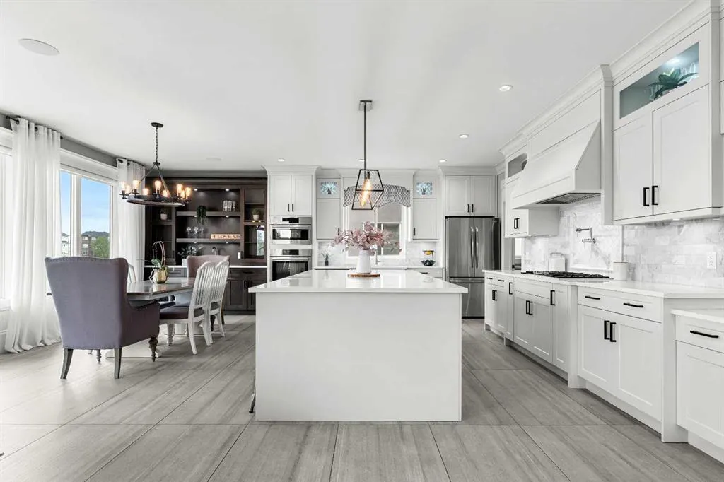148 Kinniburgh Loop