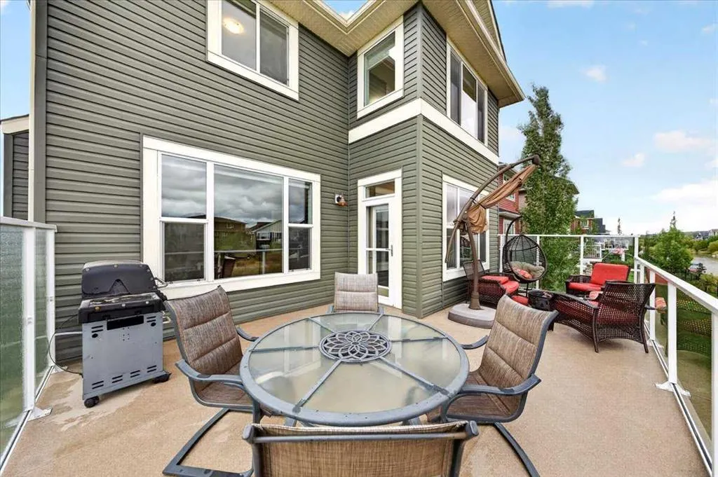 87 Baywater Rise SW