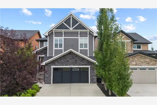 55 Aspenshire Drive SW