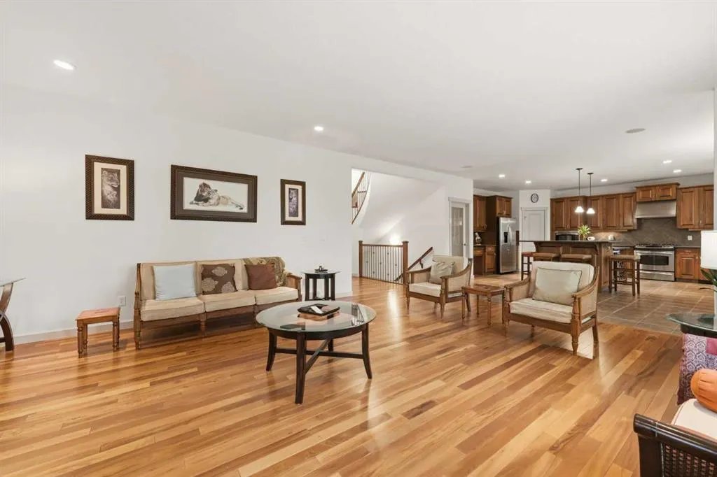 222 Chapala Point SE